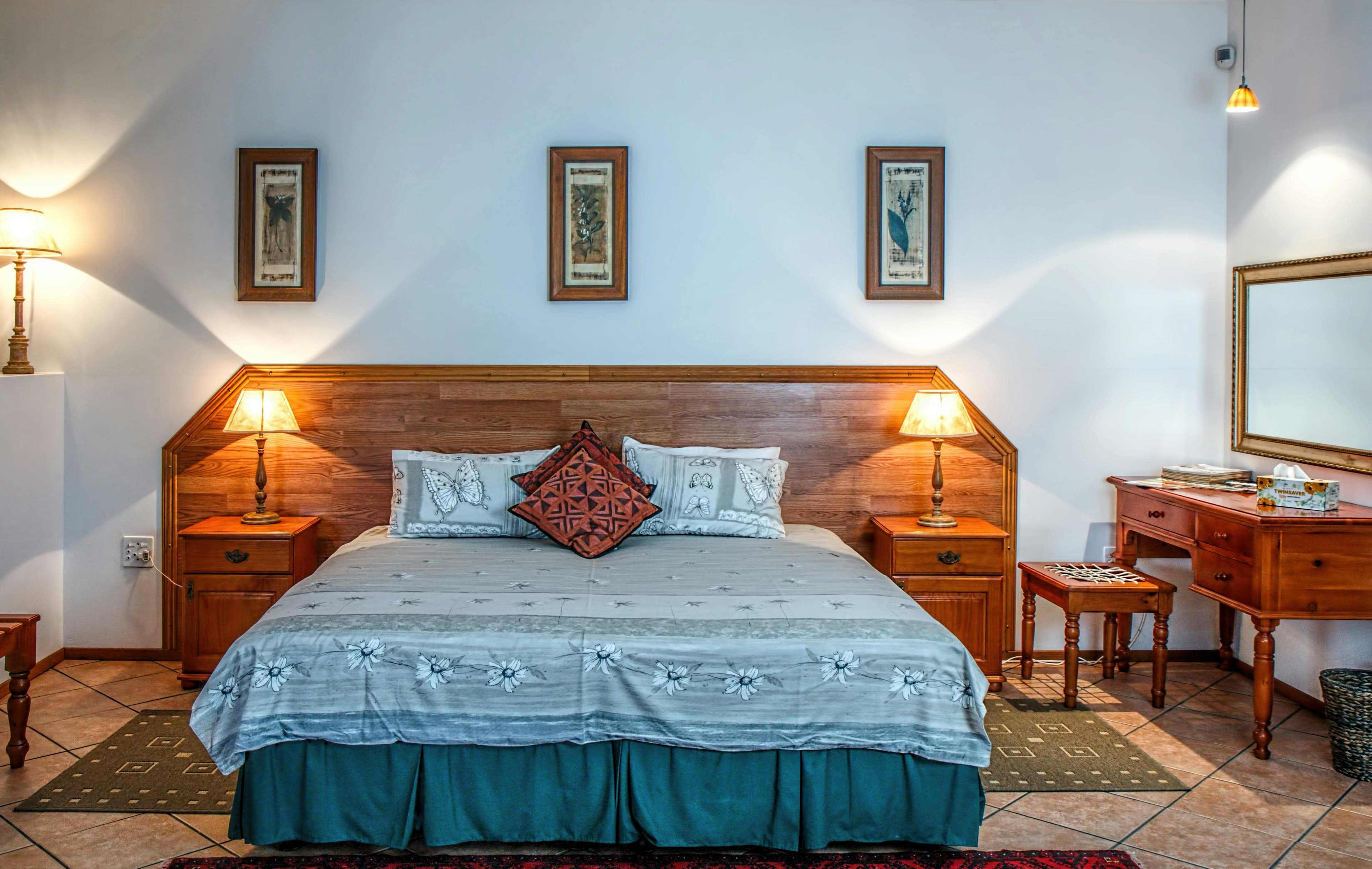 White Bed Cover Bedroom